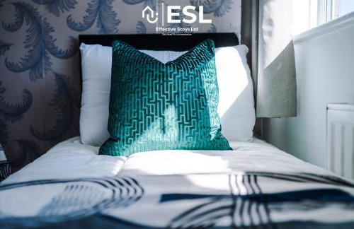 3 Bedroom House with Garden and Driveway Parking - Less than 10 Mins from Chester City Centre - Foto 12