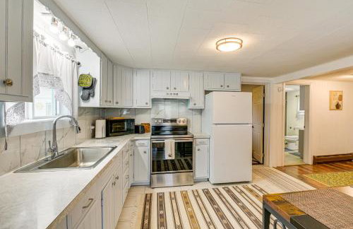 Near Skiing and Snowmobiling Home in Mars Hill! - Foto 8