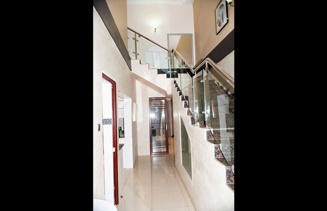 Lusaka Luxe - Your Private Oasis Awaits in the Heart of Zambia - Foto 16