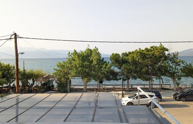 Okeania Seafront Rooms in Kamena Vourla - Foto 57