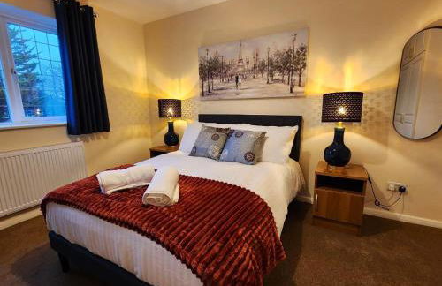 Bicester villa, 5Bedroom, Parking, WiFi, Garden - Foto 8