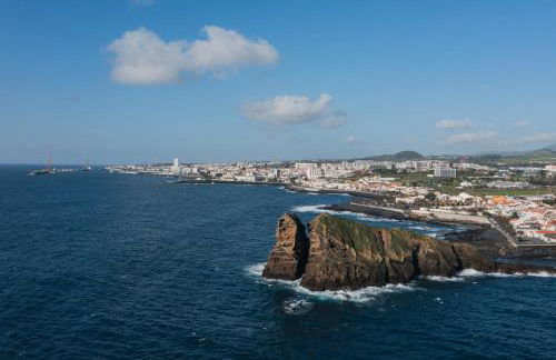 SeaLux Apartment (Seaside) - Photo 7