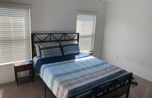 4Bed 2Bath Entire Home - Foto 2