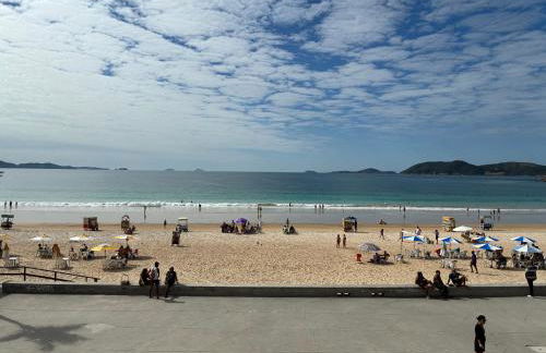 Flat Pé na Areia Cabo Frio - Foto 3