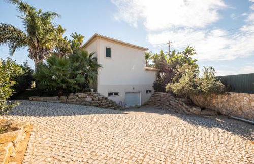 Villa Cordeiro - Heated Pool - Free wi-fi - Air Con - Foto 28