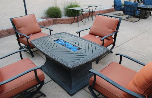 Arts, Fenced Private Pool, Fire World - Foto 5