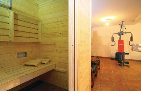 Stunning Home In Trbounje With Sauna - Foto 59