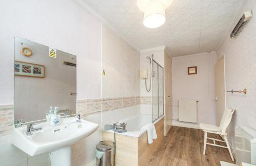 Prospect House - Photo 18