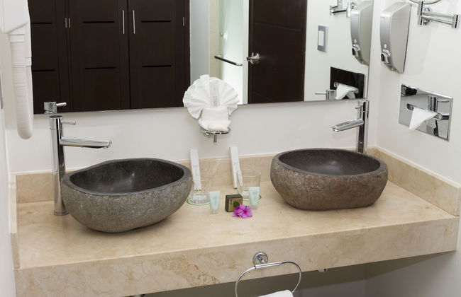 Sandos Caracol Nature Resort & Water Park All Inclusive - Photo 55