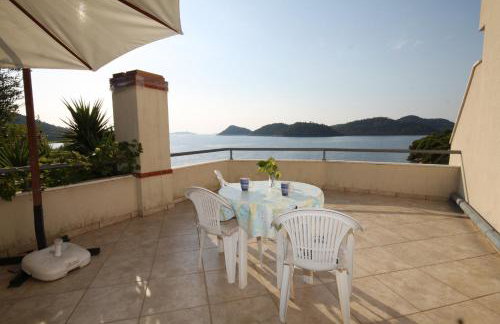 Apartments by the sea Ubli, Lastovo - 8355 - Foto 56