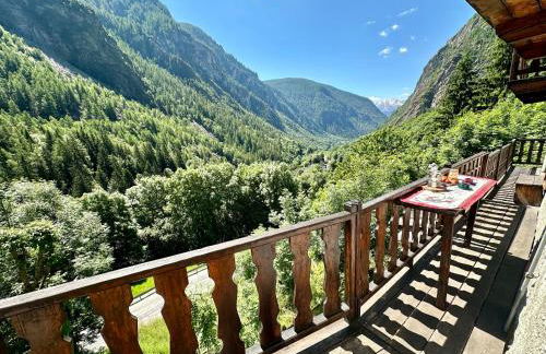 Cozy Three-Room Apartment with Mountain View & Parking - Ussin Chalet - Valtournenche - Foto 30