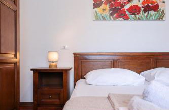 Villa Ena with Pool & Jacuzzi - Photo 31