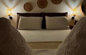 Akonelia - chora center - Photo 18