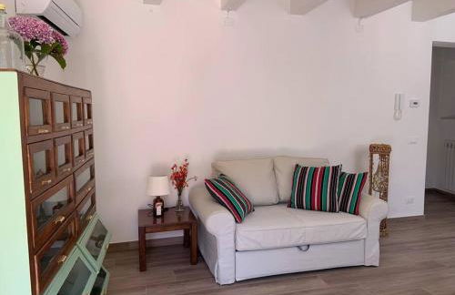 Casa in pietra in antico borgo vicino al centro - Foto 15