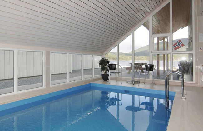 12 Person Holiday Home in Jelsa - Foto 16