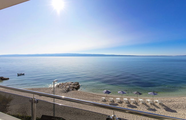 Spacious Beachfront Apartments Tanita - Foto 70