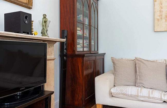 Gorgeous 1 Bedroom in Earl's Court With Vintage Furniture - Foto 15