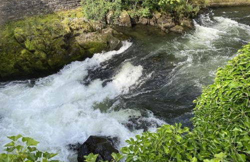 River Vista Retreat - Luxury duplex Apt - Views - Parking - Cycle storage - Spa access option - Foto 66