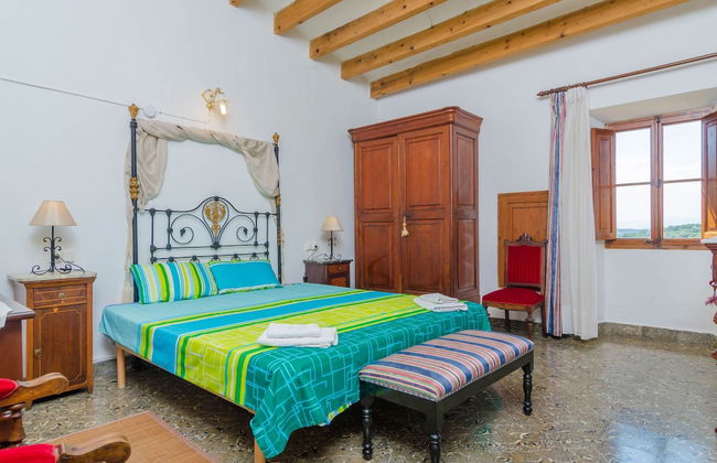 Son Costa, villa típica mallorquina con piscina - Photo 36