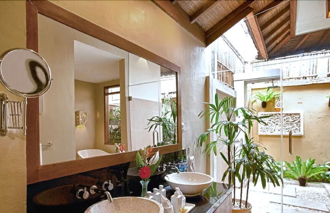 Villa Seriska Seminyak Bali - Photo 61