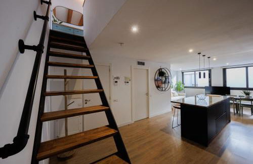 Atico duplex Playa Area barcelona con SPA exterior - Foto 17