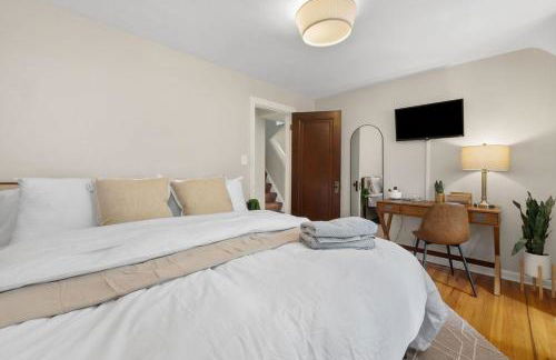 The Knocking Bird- Mins to CLE Clinic - Foto 23