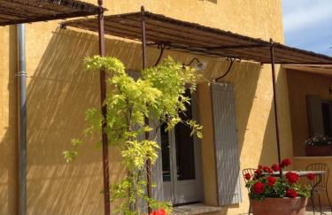 La Grande Bouisse gites avec piscine dans le Luberon, Provence - Foto 53