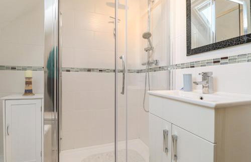 Y Bwthyn, Newport - Foto 15