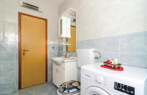 Six-Bedroom Holiday Home In Sipan - Foto 47