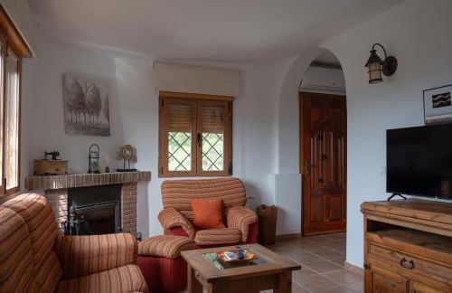 'El Mirador de Sotillo', un Oasis de Confort con Piscina y Jacuzzis - Photo 57