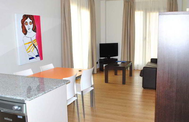 Maritimo Ris Apartamentos - Photo 19