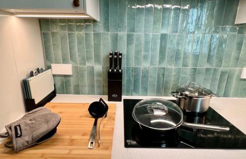 KuDAMM Charming Old Home,4-9 ppl,Family Friendly,Wifi,Savignyplatz - Photo 10