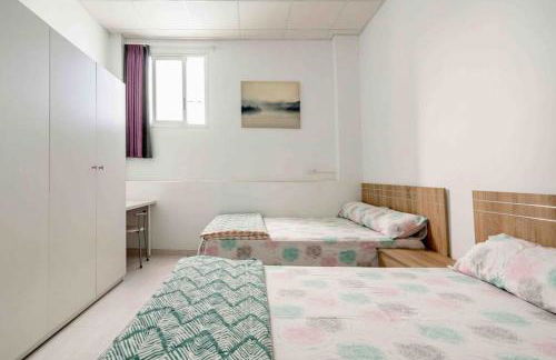 Big Villa Tauro with Private Heated Saltwater Pool & Jacuzzi & BBQ & Game Room & Arcade Games - Foto 78