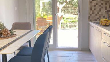 YVONNE's HOUSE - Foto 5, Garden view