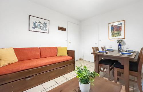 Séjour familial RDC, parking, piscine chauffée - Photo 7