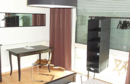 Central City Apartment Würzburg with private Parking - Foto 5