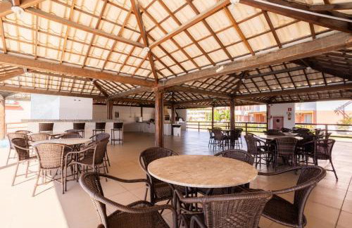 Apt em Condomínio pé na areia - Praia da Perola - Foto 38