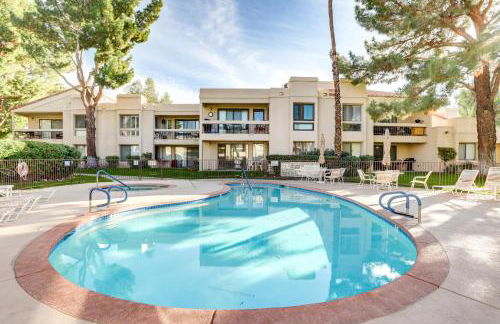 Cathedral City Condo with Community Pools and Hot Tubs - Foto 1