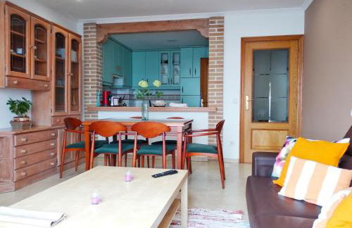 Precioso ático con vistas a pie de playa - Foto 3