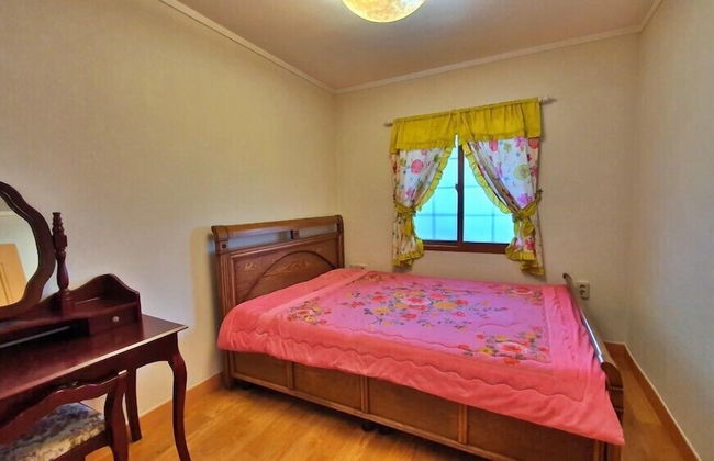 Castel on the hill pension - Photo 39