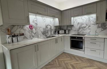 Modern Top Floor Aparment Near Beach Luxury - Foto 13