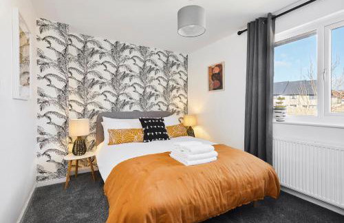 Charming 2 bed home, quiet village + free parking - Foto 4