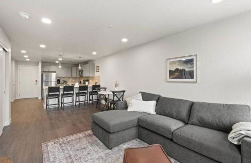 Spacious, King Bed, w Pool Table & Brunch Below! 303 - Foto 3