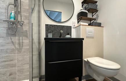 Le petit Terminus - Proche de la gare de Nevers - Foto 5