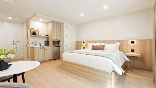 Casa Riviera - Boutique Suites in Downtown Santa Barbara - Foto 4, pet friendly, wardrobe