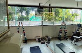 Simple Apartment, Heart of the Action! - Photo 20