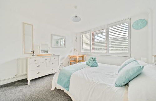 Stone's throw from beach and forest, stunning country walks - Foto 15