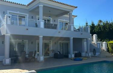 3 Bedroom villa with a sea view completely private - Foto 45