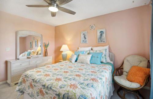 Cocoa Beach Vacation Rental - Walk to Pier! - Foto 17