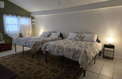 Midtown Guest House - Photo 18